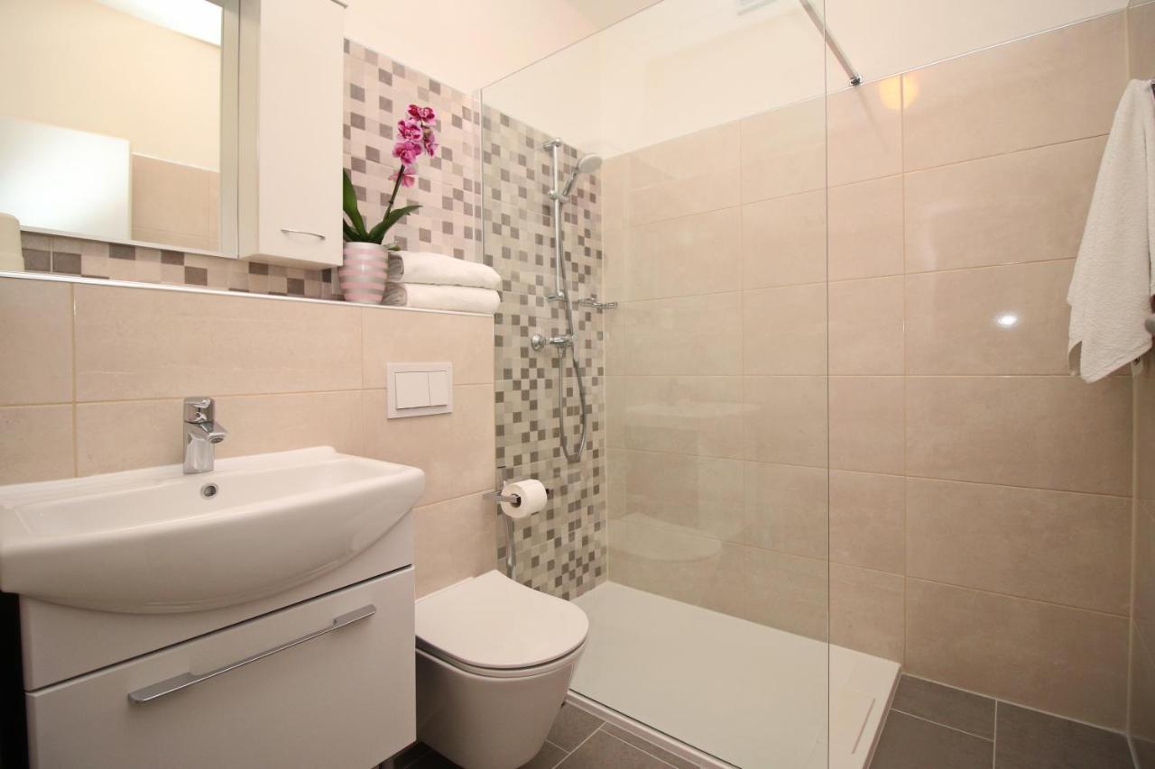 Apartments Mila Rovinj Ngoại thất bức ảnh